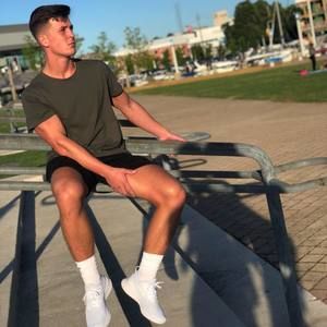 Meet your Posher, Kyle